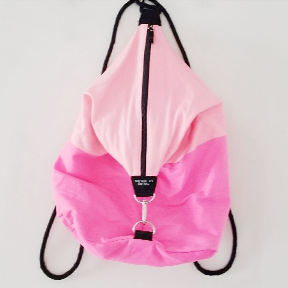 Victoria's Secret backpack zip closure
